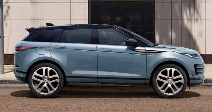 Land Rover Range Rover Evoque 2026 in Qatar