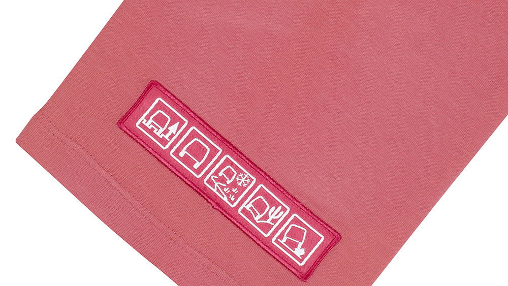 Women's Oval Badge T-Shirt – Pink - Hover Image