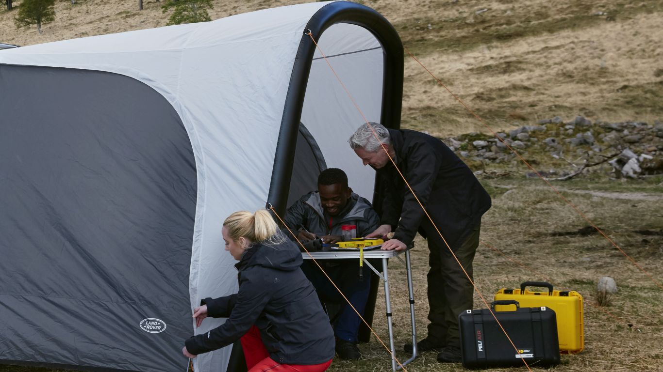 Shop Land Rover Inflatable Waterproof Awning in Qatar